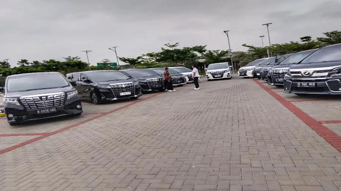 wartakota/JakRent-hadirkan-jasa-sewa-mobil-pengantin-di-Jakarta.jpg