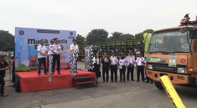 Pemprov DKI Berangkatkan Motor Milik Peserta Mudik Gratis dengan Menggunakan Truk ke Enam Kota