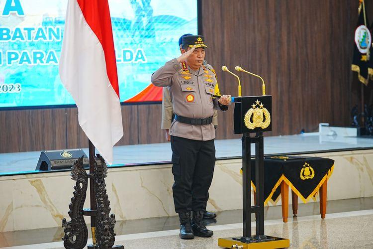 Kapolri-Jenderal-Listyo-Sigit-Prabowo-melantik-sejumlah-pejabat-utama.jpg
