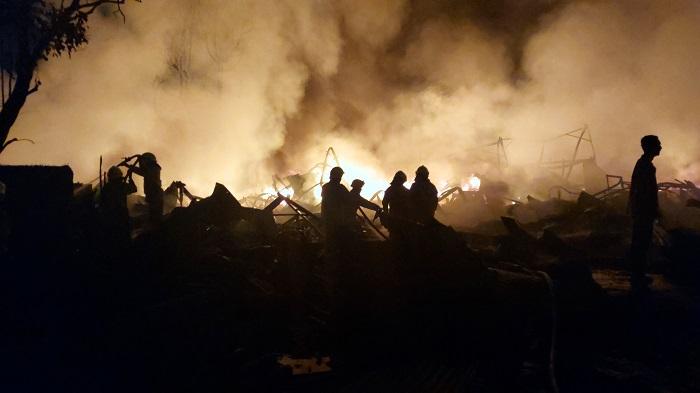 Kebakaran di Kebayoran Lama Melanda Permukiman Seluas 3.000 Meter Persegi, 38 Unit Damkar Dikerahkan