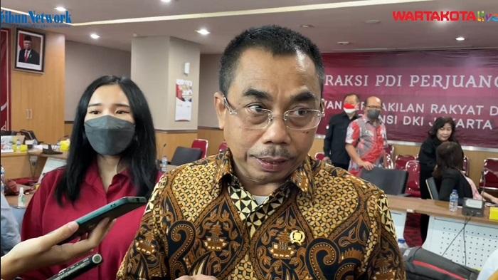 Ketua-Fraksi-PDI-Perjuangan-DPRD-DKI-Jakarta-Gembong-Warsono-terkait-jilbab.jpg