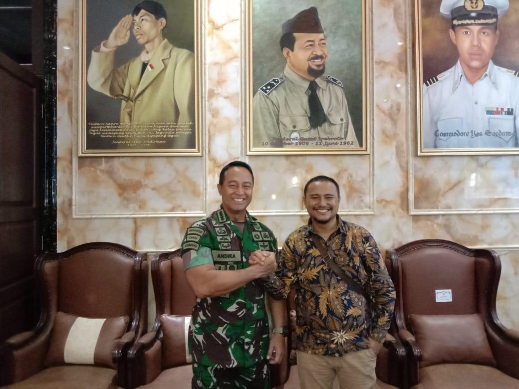 Ketua-Umum-Barisan-Rakyat-Andika-Presiden-Indonesia-Bara-API-Adi-Kurniawan.jpg