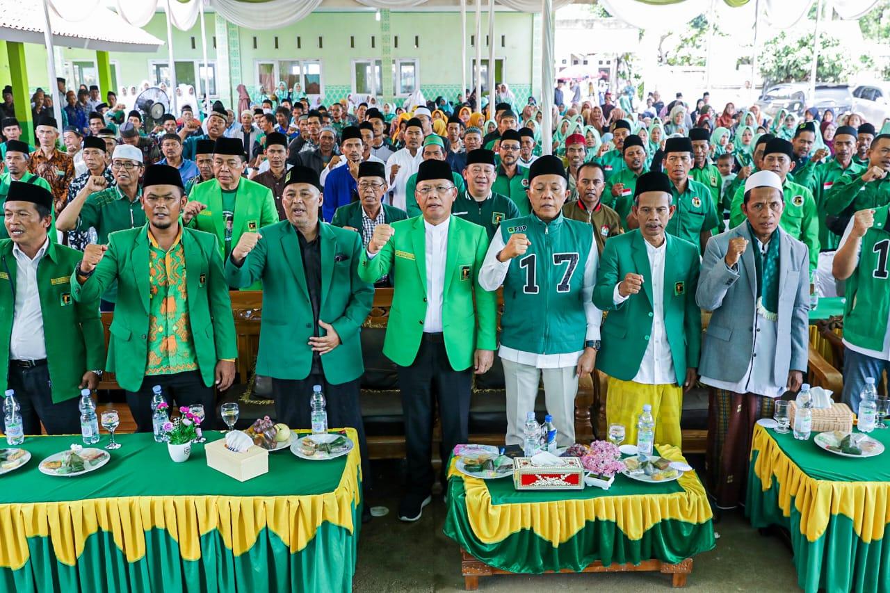 Ketua-Umum-PPP-Muhamad-Mardiono-silaturahmi-ke-Ponpes-Wasilatul-Huda.jpg