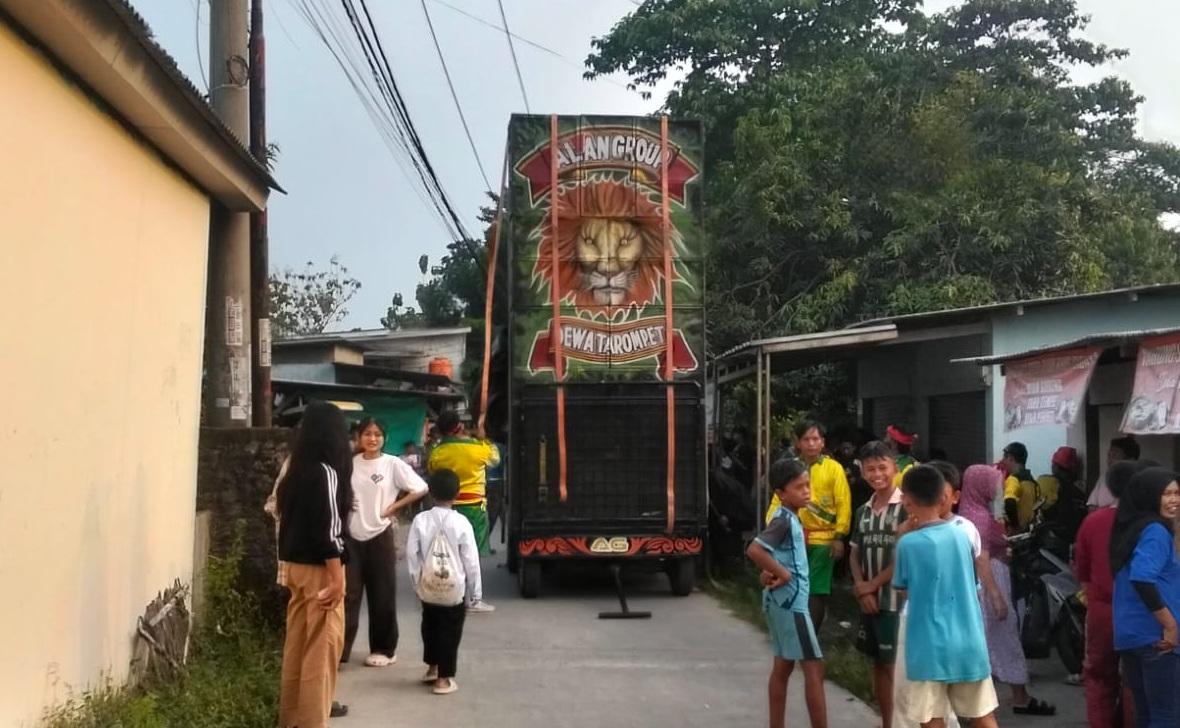 Kru-odong-odong-tersengat-listrik.jpg