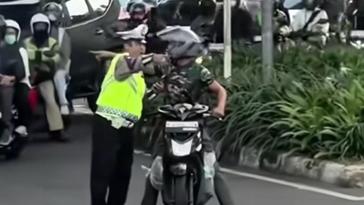 Lawan-Arah-hn.jpg