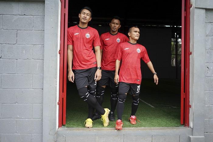 Maman Minta Pemain Muda Persija Jangan Sungkan Terhadap Pemain Senior Supaya Bisa Lebih Berkembang