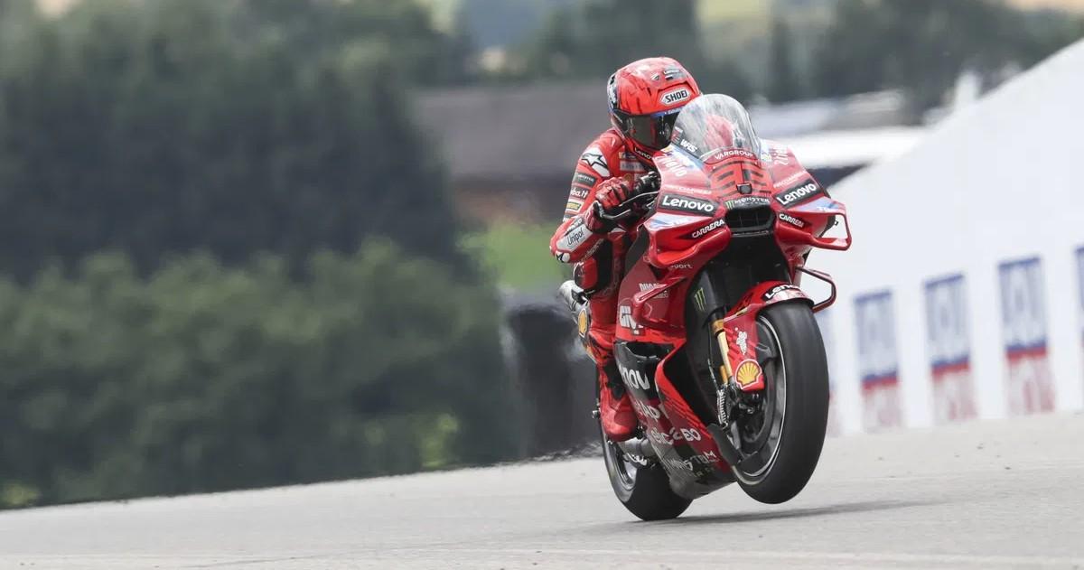 Cuma 10 Pembalap yang Finis di MotoGP Jerman, Marc Marquez Selebrasi Aura Farming Pacu Jalur