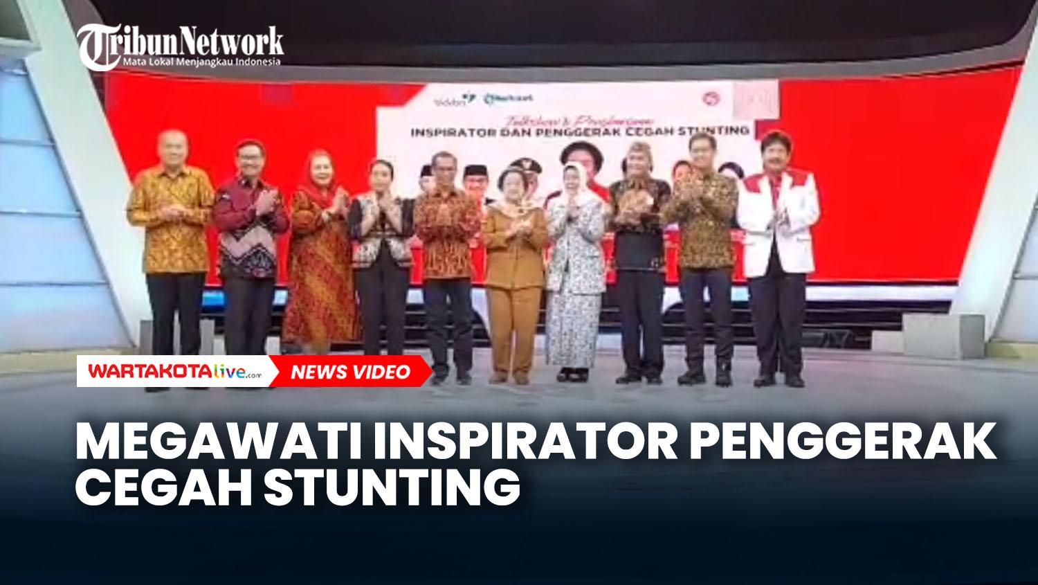 Megawati-terima-penghrgaan-BKKBN.jpg