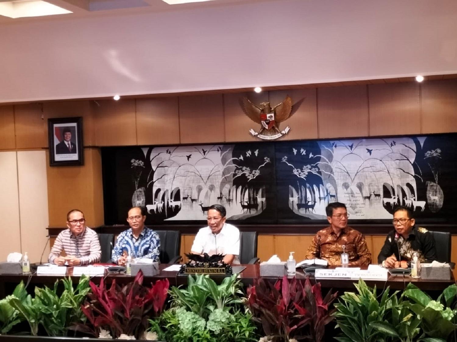 Menkum Supratman Andi Agtas Sebut Paulus Tannos Masih WNI dan Pernah Coba Cabut Kewarganegaraan