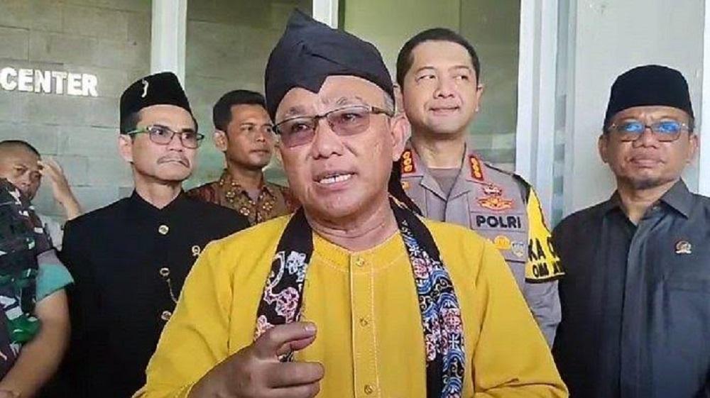 Mohammad-Idris-beri-ucapan-selamat-kepada-Supian-Chandra.jpg