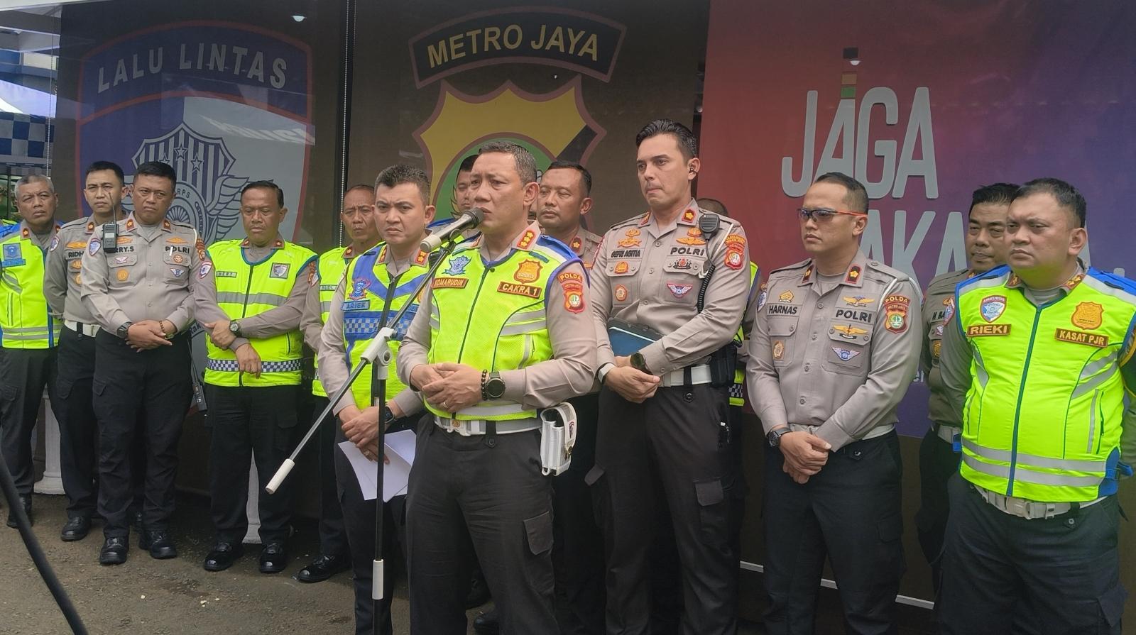 OPERASI-PATUH-JAYA-2026-Direktur-Lalu-Lintas-Polda-Metro-Jaya-Kombes-Komarudin.jpg