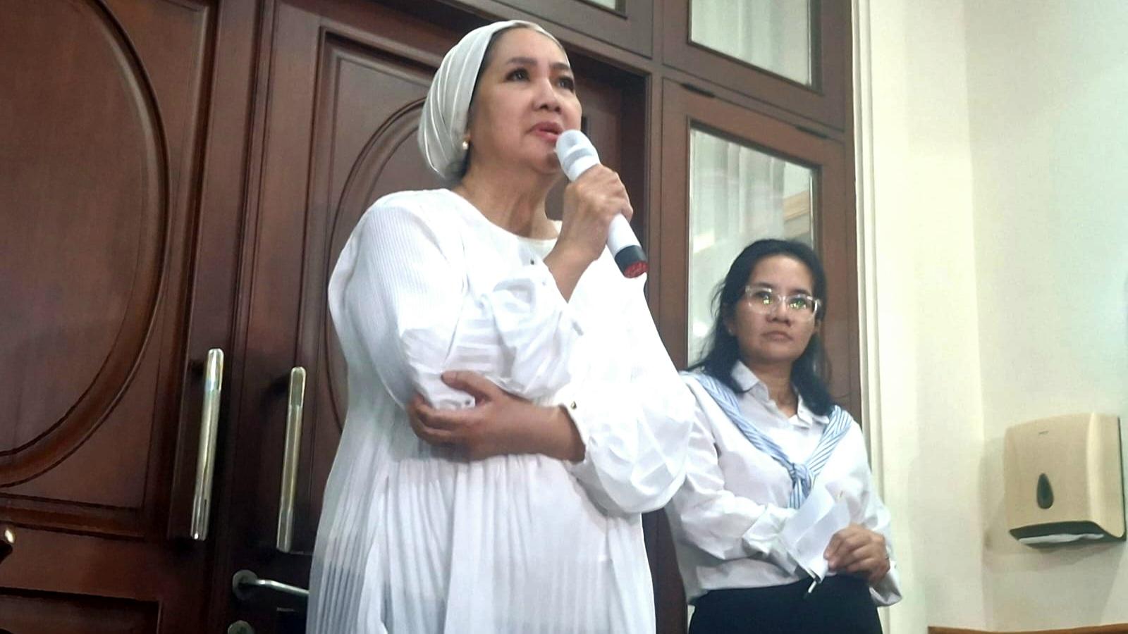 Titiek Puspa Sempat Jalani Operasi dan Sadar Sebelum Kondisinya Menurun