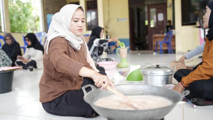 M4CR Dorong Perempuan Pesisir Kalimantan Utara Berdaya Lewat Sekolah Lapang Livelihood - Wartakotalive.com