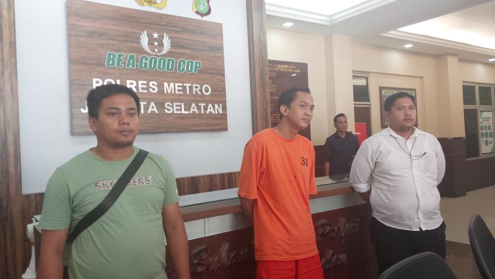 Pelaku-penjambretan-di-kawasan-Gatot-Subroto-Pancoran.jpg