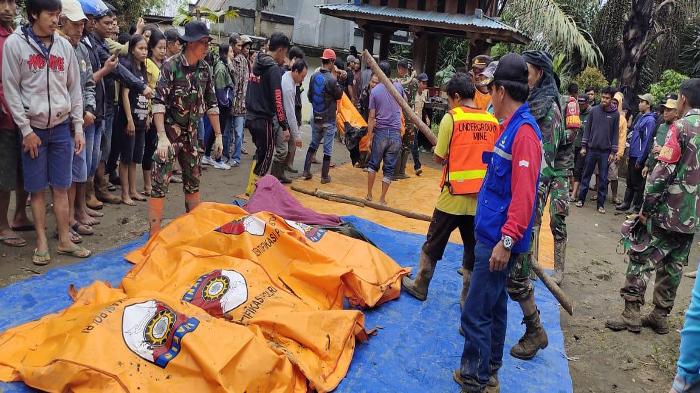 18 Meninggal Tertimbun Longsor di Toraja, Pemprov Sulsel Kerahkan Bantuan dan Evakuasi Warga