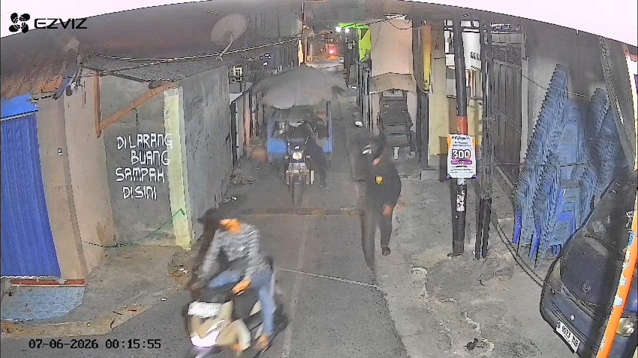 Gerobak Motor Dicuri 4 Pemuda, Pedagang Sayur Ini Hilang Mata Pencaharian, Bingung Nafkahi Keluarga - Wartakotalive.com