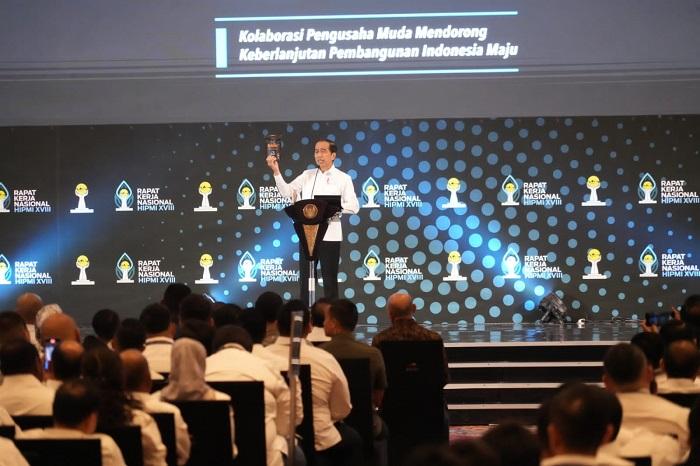 Presiden-Jokowi-Buka-Rakernas-HIPMI-Tahun-2023.jpg