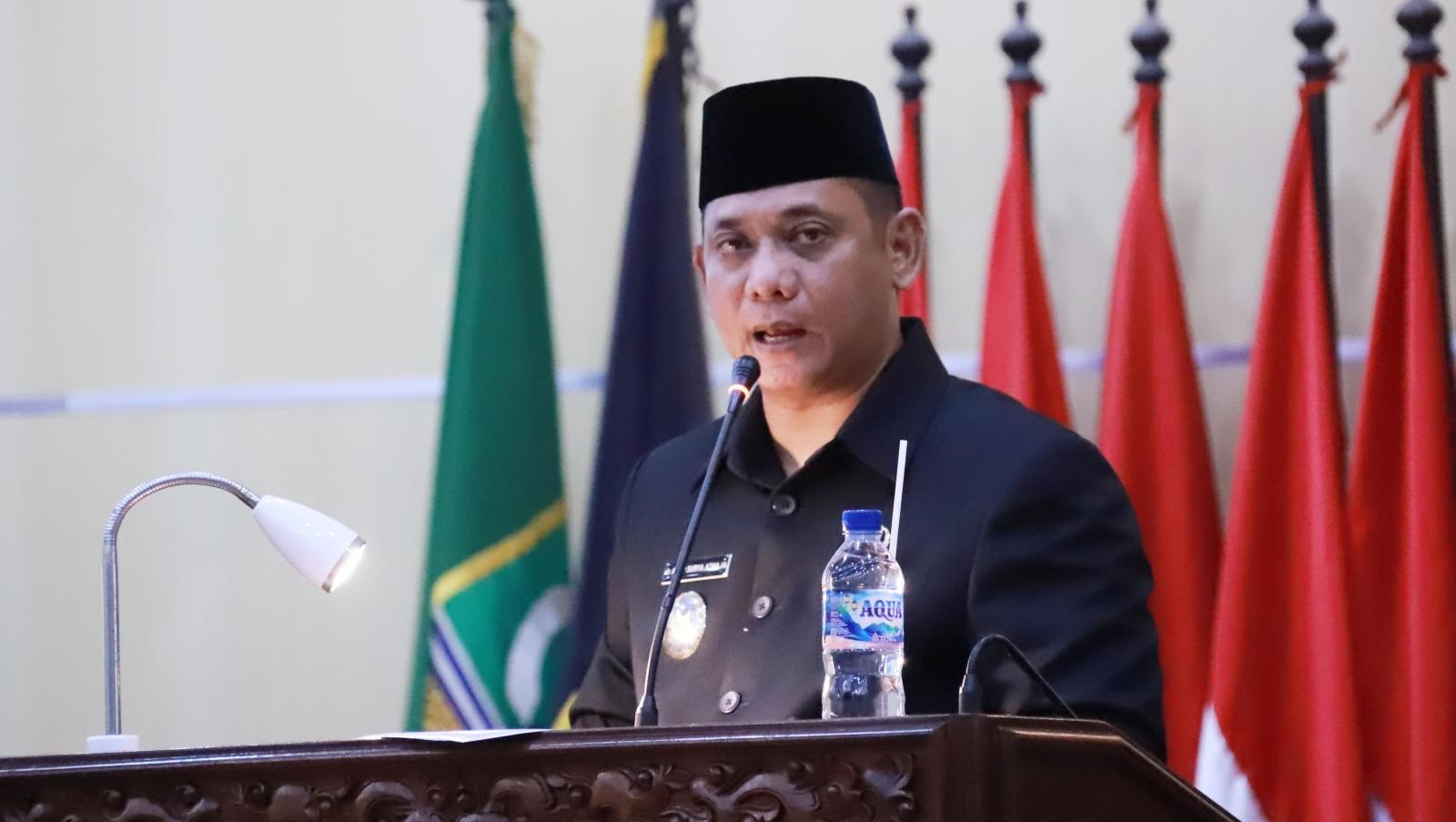 RAPERDA-PERLINDUNGAN-GURU-Plt-Bupati-Bekasi-Asep-Surya-Atmaja.jpg