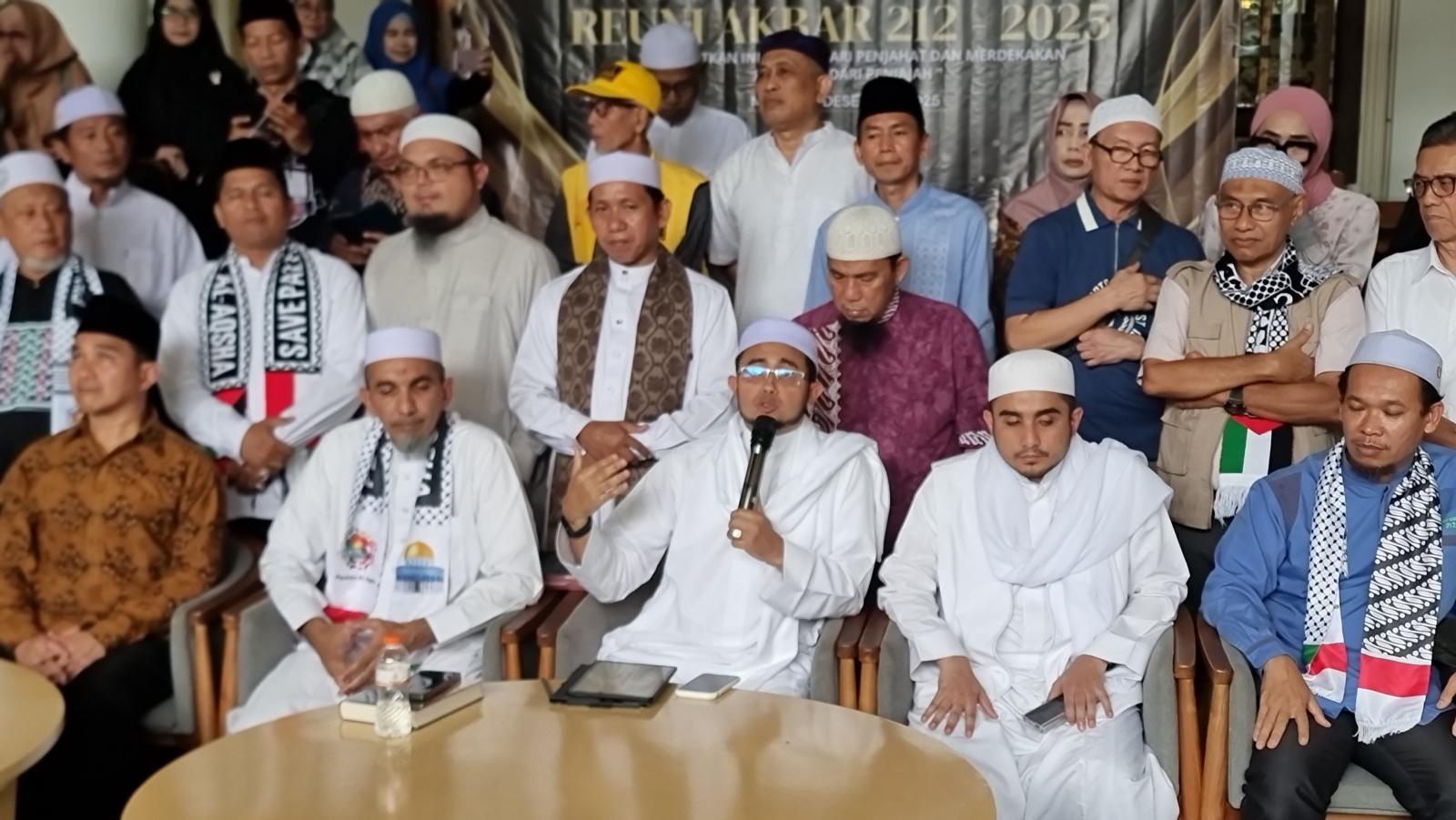 REUNI-AKBAR-212-Ketua-Panitia-Reuni-212-Habib-Muhammad-Alatas.jpg