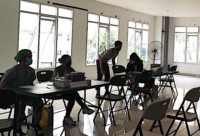 RSDC Wisma Atlet Mulai Lakukan Vaksin Booster Kedua untuk Nakes dan Relawan