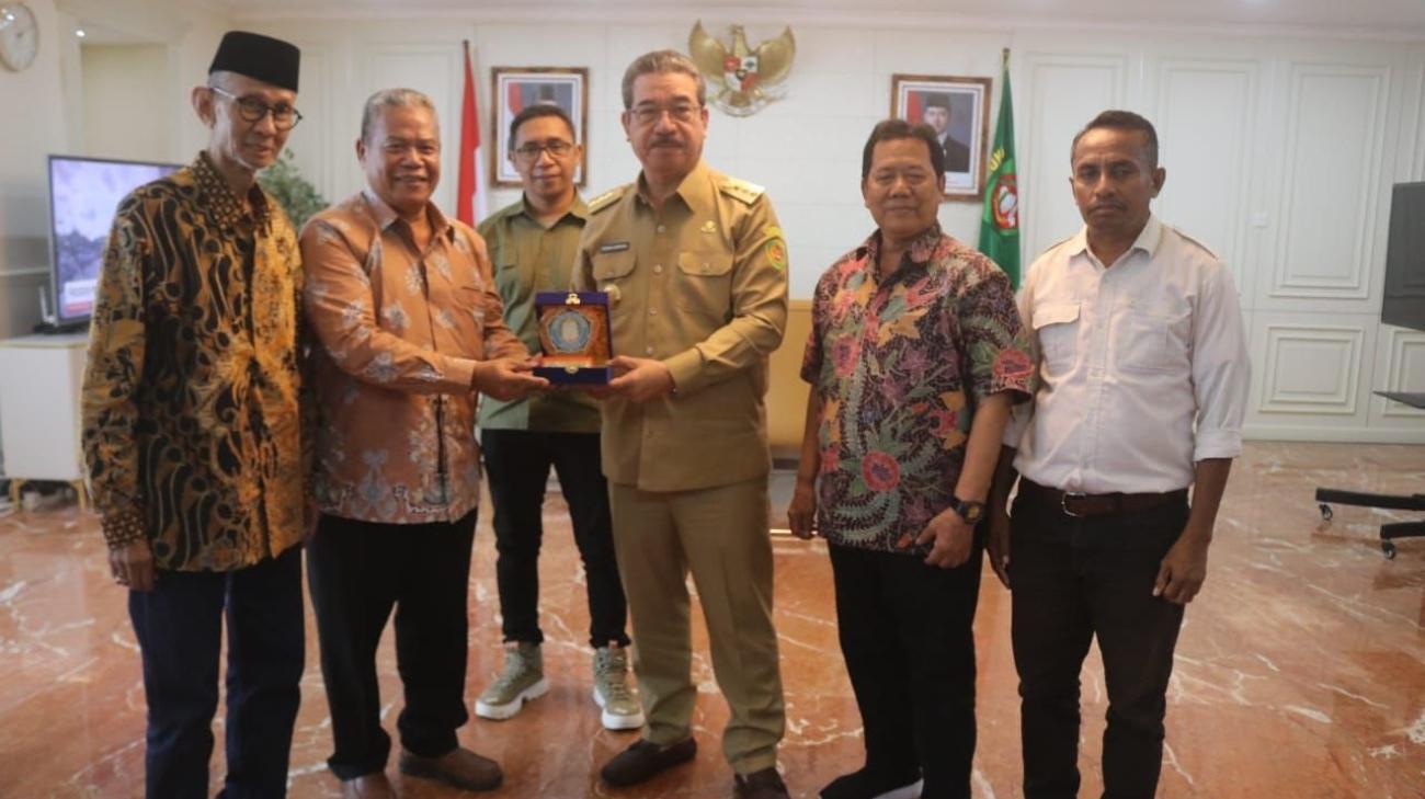 Rektor-Universitas-PGRI-Kanjuruhan-Malang-Unikama-Sudi-Dul-Aji.jpg