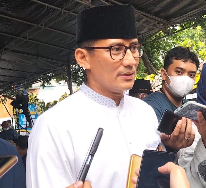wartakota/Sandiaga-Uni-di-rumah-duka2.jpg