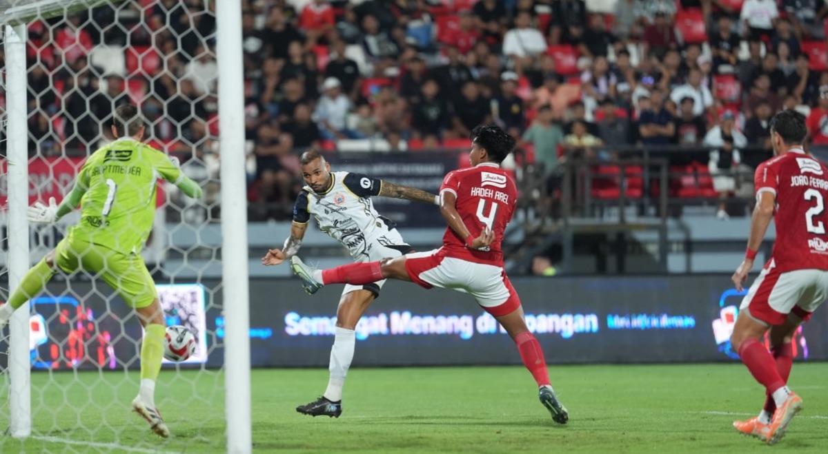 Perjuangan Belum Selesai, Persija Jakarta Belum Menyerah di Kompetisi Super League 2025/2026