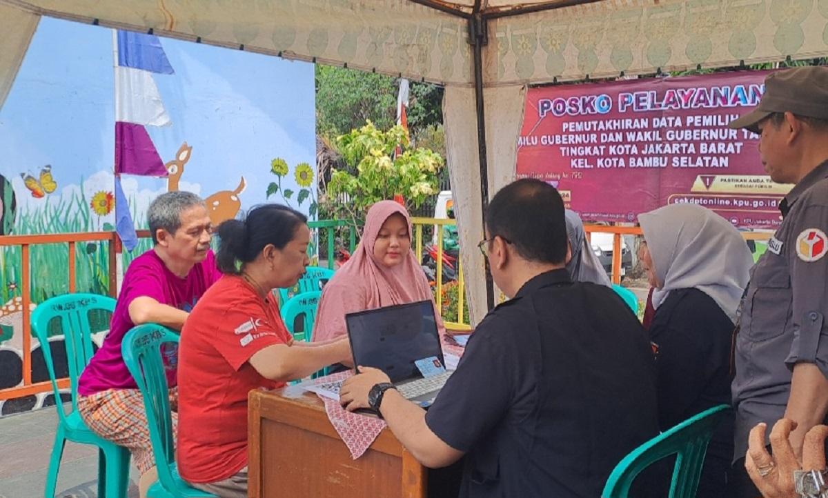 Cek DPS di Posko Pemutakhiran Data Pemilih, Luki Hanya Tahu RK & Kaesang yang Jadi Cagub di Jakarta