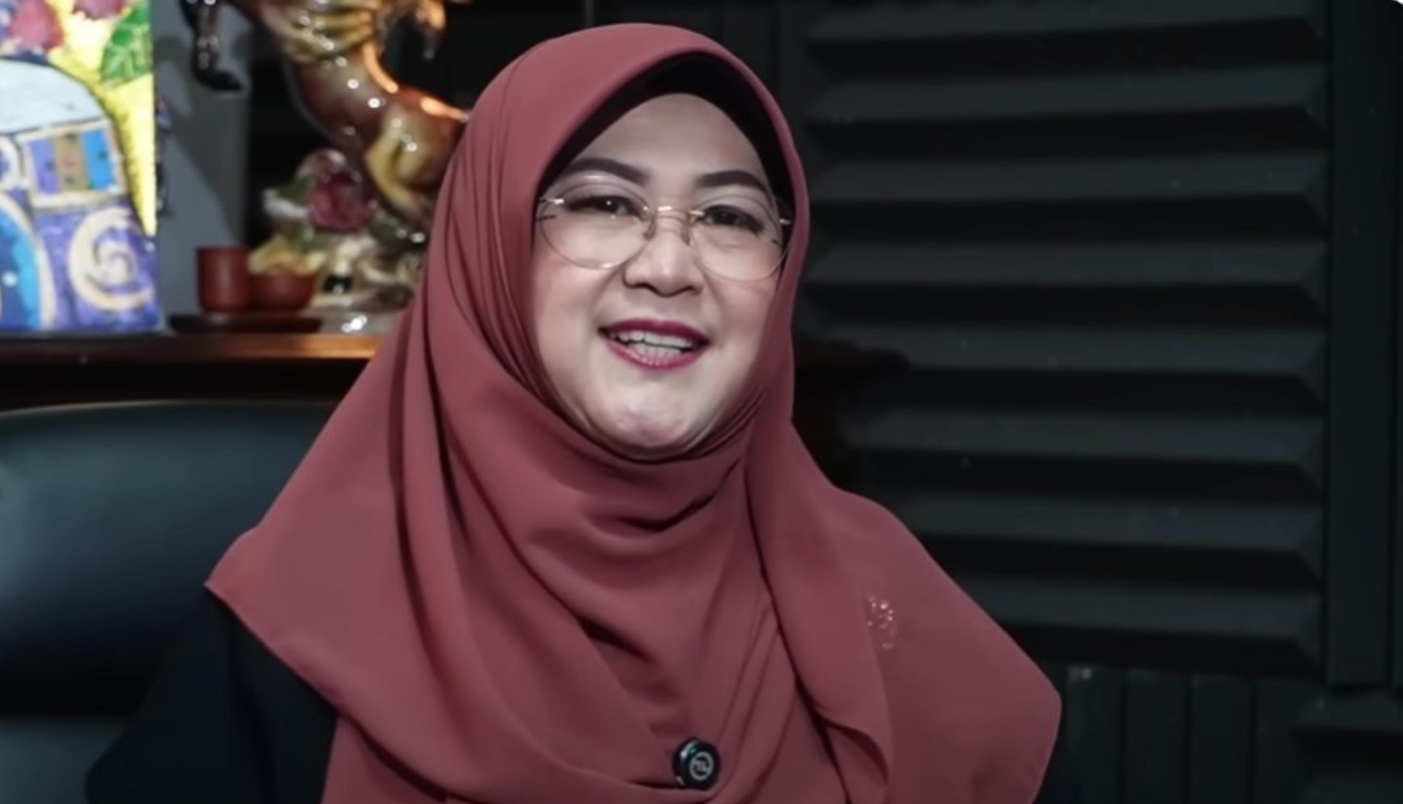 Dokter Tifa: Sudahlah Pak Jokowi, Biarkan Pak Kasmudjo Nikmati Hari Tua, Jangan Dijadikan Tameng - Wartakotalive.com