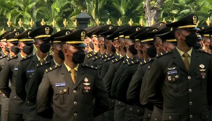 TNI-Polri-dilantik-Jokowi-tahun-2022.jpg