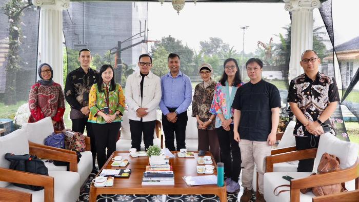 wartakota/Wamendagri-Bima-Arya-membahas-persiapan-penyelenggaraan-APCAT-Summit-2026.jpg