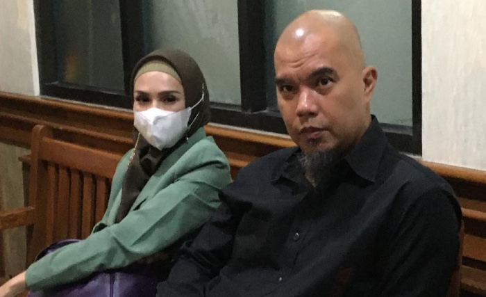 ahmad-dhani-dan-mulan-jameela-ajo.jpg