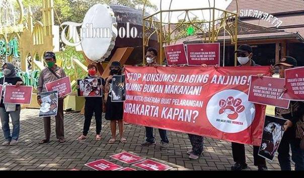 Didemo soal Perdagangan Daging Anjing, Gibran Pusing: Kalau Tidak Boleh Jualan Gugug Solusinya Apa?