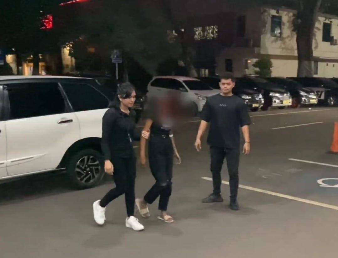 Polisi Periksa Kejiwaan Kakak-Beradik yang Bunuh Ayahnya Sendiri di Duren Sawit