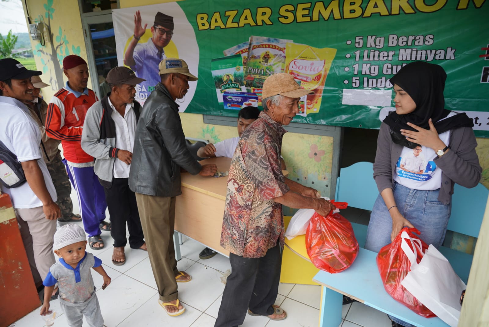 Sikapi Kenaikan Harga Bahan Pokok, Bazar Sembako Murah Digelar 