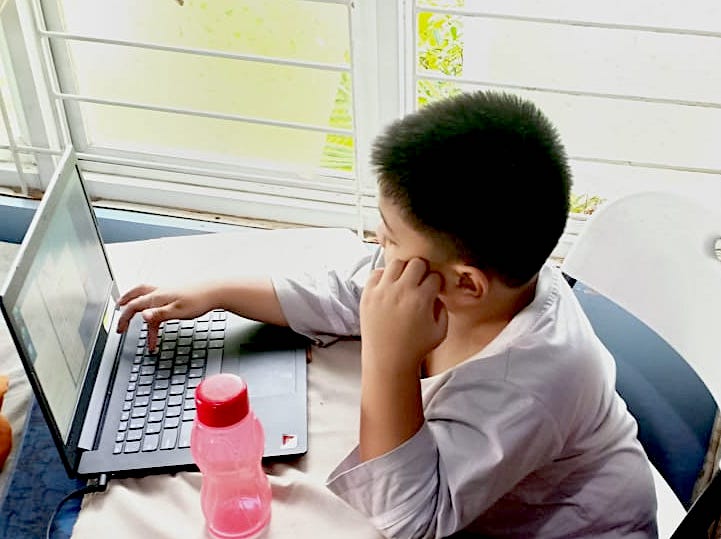 belajar-dari-rumah-secara-online24.jpg