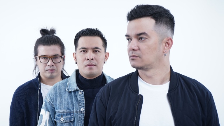 Tak Mudah Nyanyikan Ulang Tak Ingin Sendiri Dian Piesesha, BianGindas: Liriknya Mendalam dan Puitis