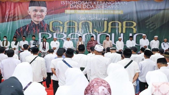 Dinilai Kedepankan Peran Ulama dan Kiai, Warga Kota Padang Deklarasikan Ganjar Pranowo Capres 2024