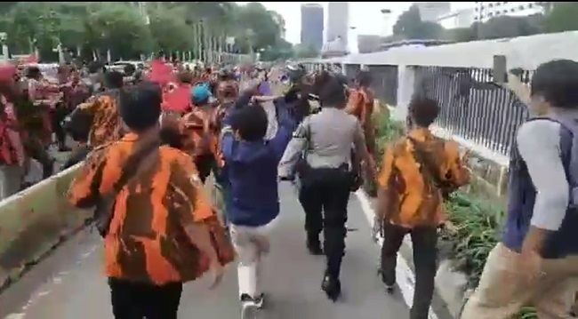 Masih Dirawat Secara Intensif di RS Polri, Ini Beberapa Luka yang Dialami AKBP Karosekali