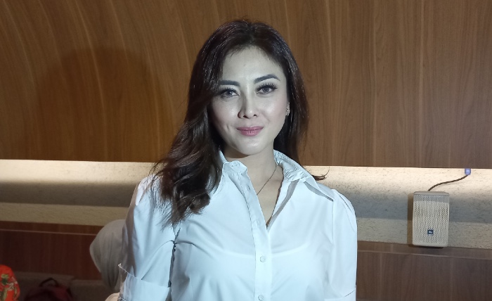 Dhena Devanka Menangis Setiap Anaknya Menanyakan Jonathan Frizzy, Akui Tidak Mudah Hadapi Perceraian