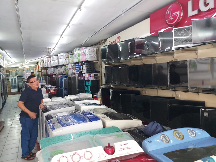 Harga Barang Elektronik di Kota Bekasi Naik hingga Rp 200.000 Dampak Rupiah Melemah