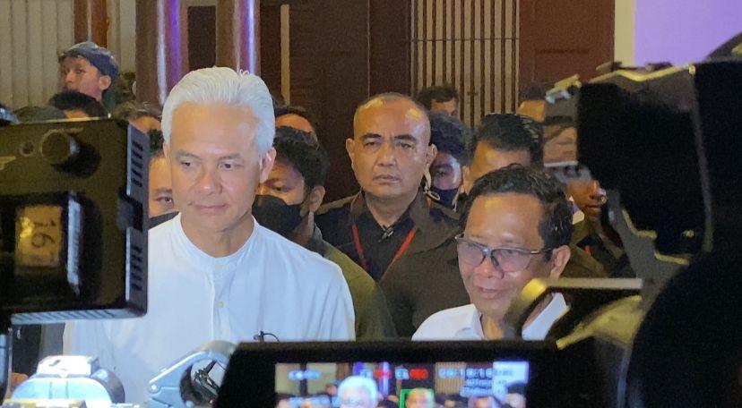 Ganjar dan Mahfud MD Tiba di Tugu Proklamasi, Dikawal Ribuan Relawan Daftar Pilpres 2024 ke KPU