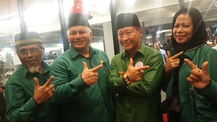 Ibarat Bola di Depan Gawang, Pak Ma'ruf Nggak Bisa Cetak Gol