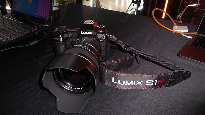 Buat Pecinta Foto dan Video, Mirrorless Panasonic Lumix S1R dan S1 Sudah Bisa Diorder, Ini Harganya