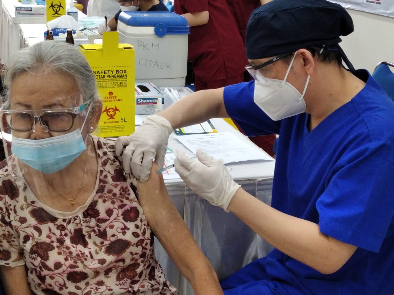 UPDATE Vaksinasi Covid-19 RI 16 Juli 2022: Dosis I: 201.907.334, II: 169.514.244, III: 52.747.194