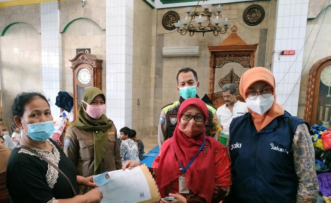 Frimelda Mengapresiasi Pencetakan Ulang Dokumen Kependudukan Korban Kebakaran di Koja