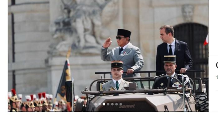 macron-prabowo-ekspresi.jpg