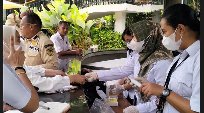 Jokowi Hampir Saja Makan Makanan Mengandung Formalin di Labuan Bajo, Kini Semua Restoran Disidak