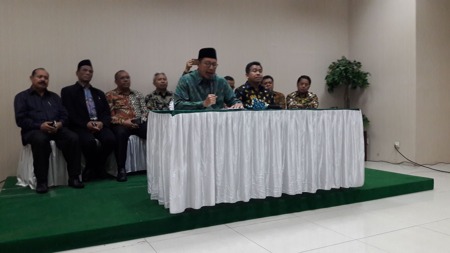 menteri-agama-menag-lukman-hakin-saifuddin-soal-suap.jpg