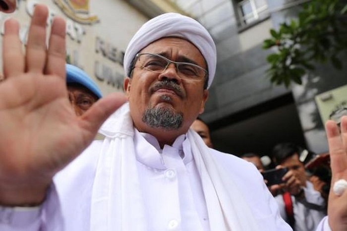 muhammad-rizieq-shihab-atau-habib-rizieq-shihab-di-mapolda-metro-jaya.jpg